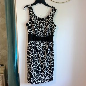 Black and white sleeveless dress